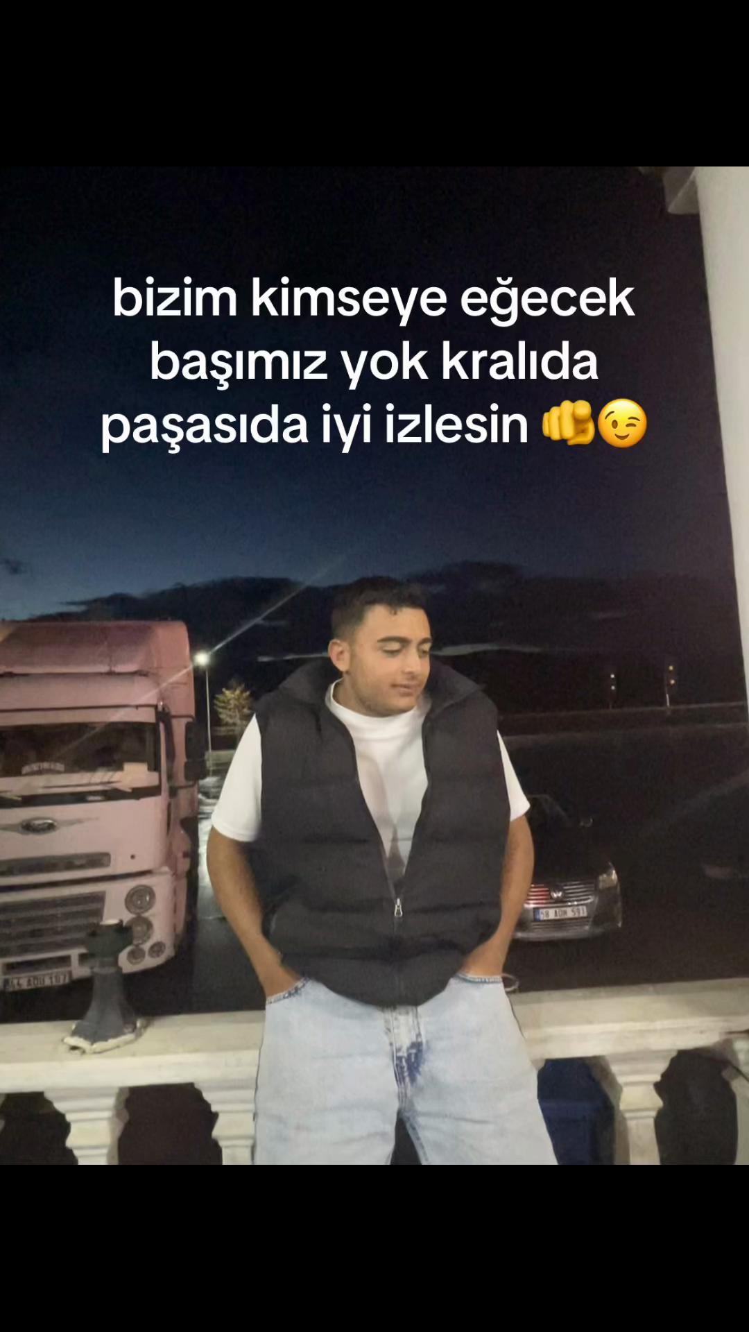 @E.&ouml;zt&uuml;rk