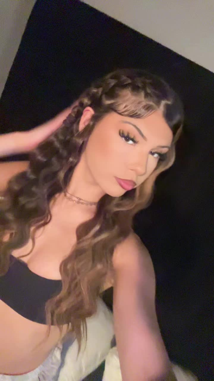 @victoria🧁😻💄