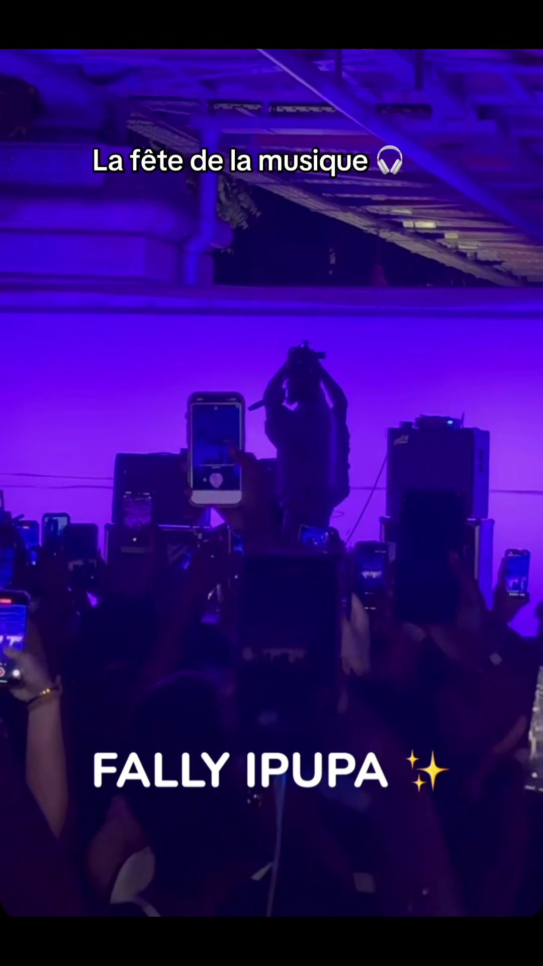 @📸LOGBOOO M&Eacute;DIA 🎥