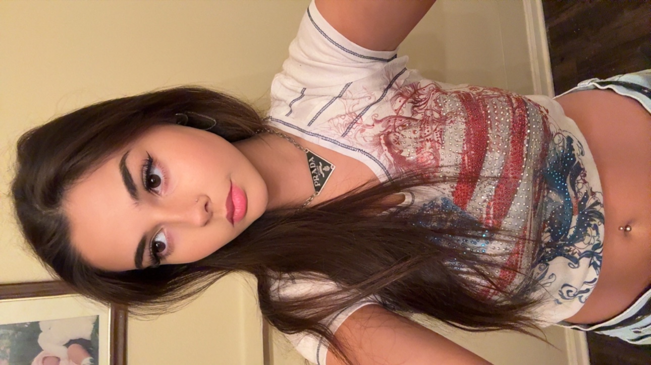 @Chloe