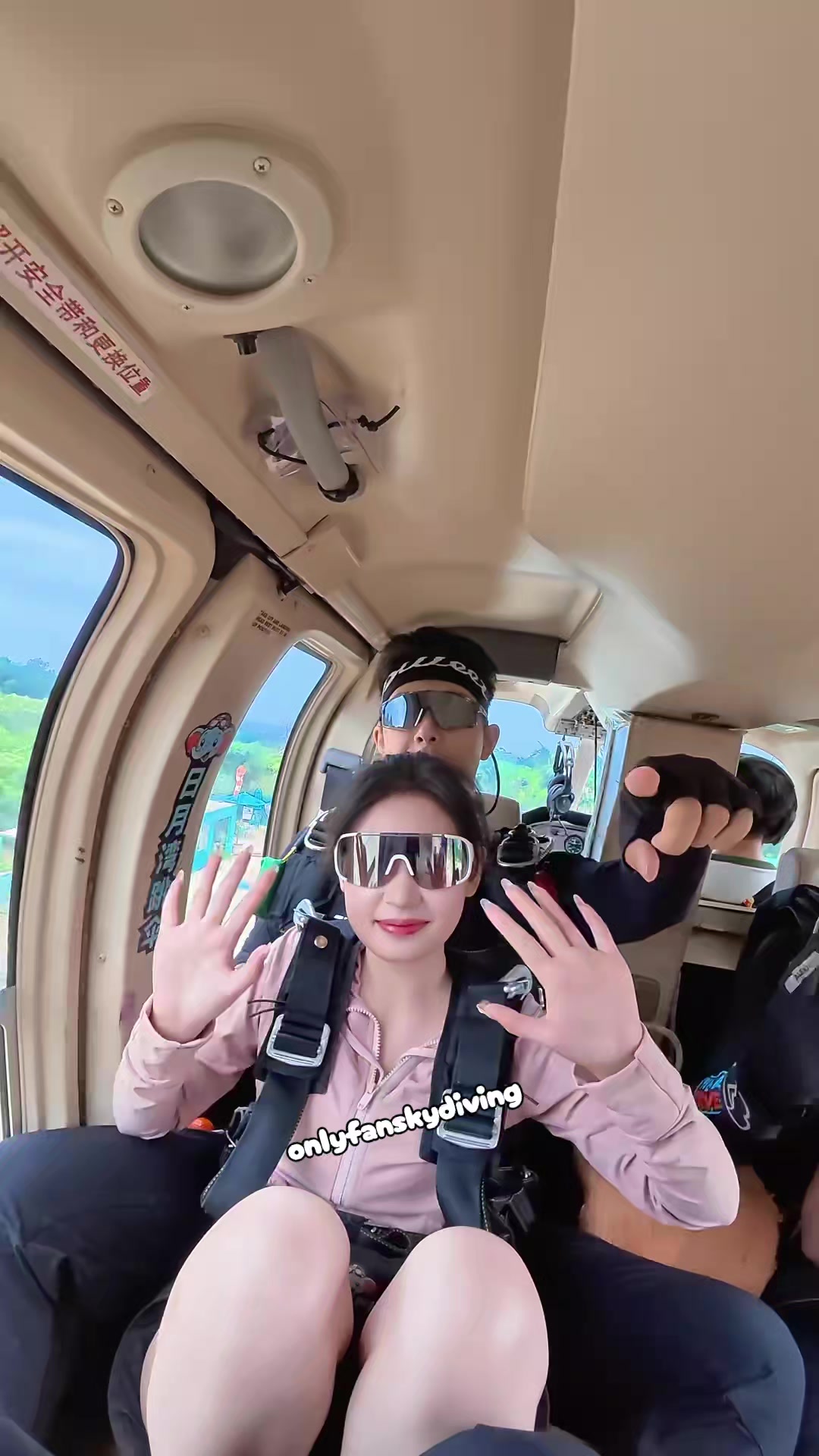 @onlyfanskydiving