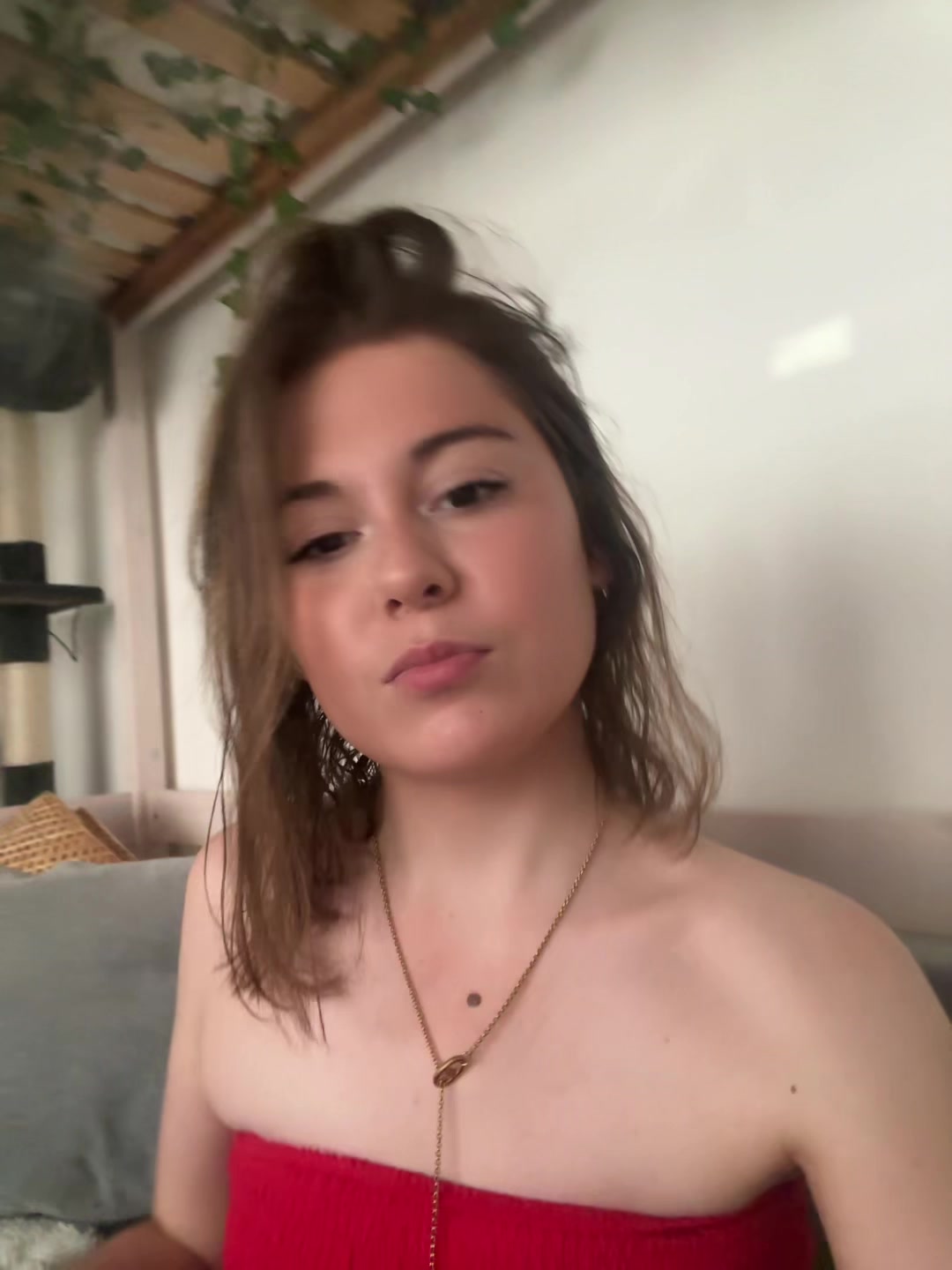 @E'