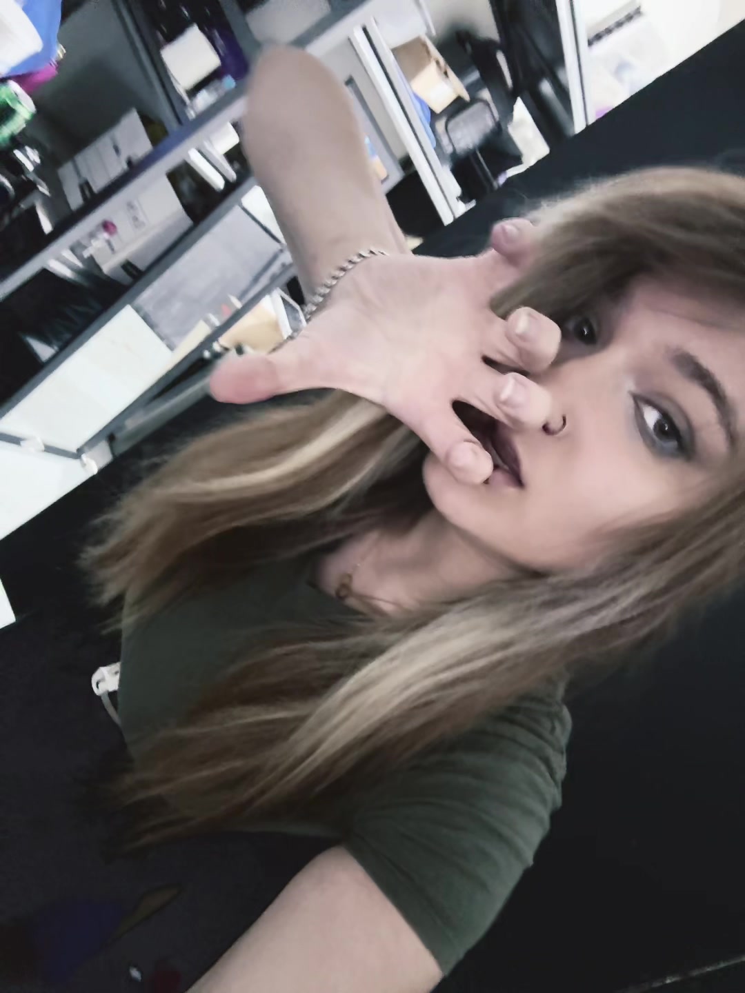 @Gabby Gray&acute;ཀ`