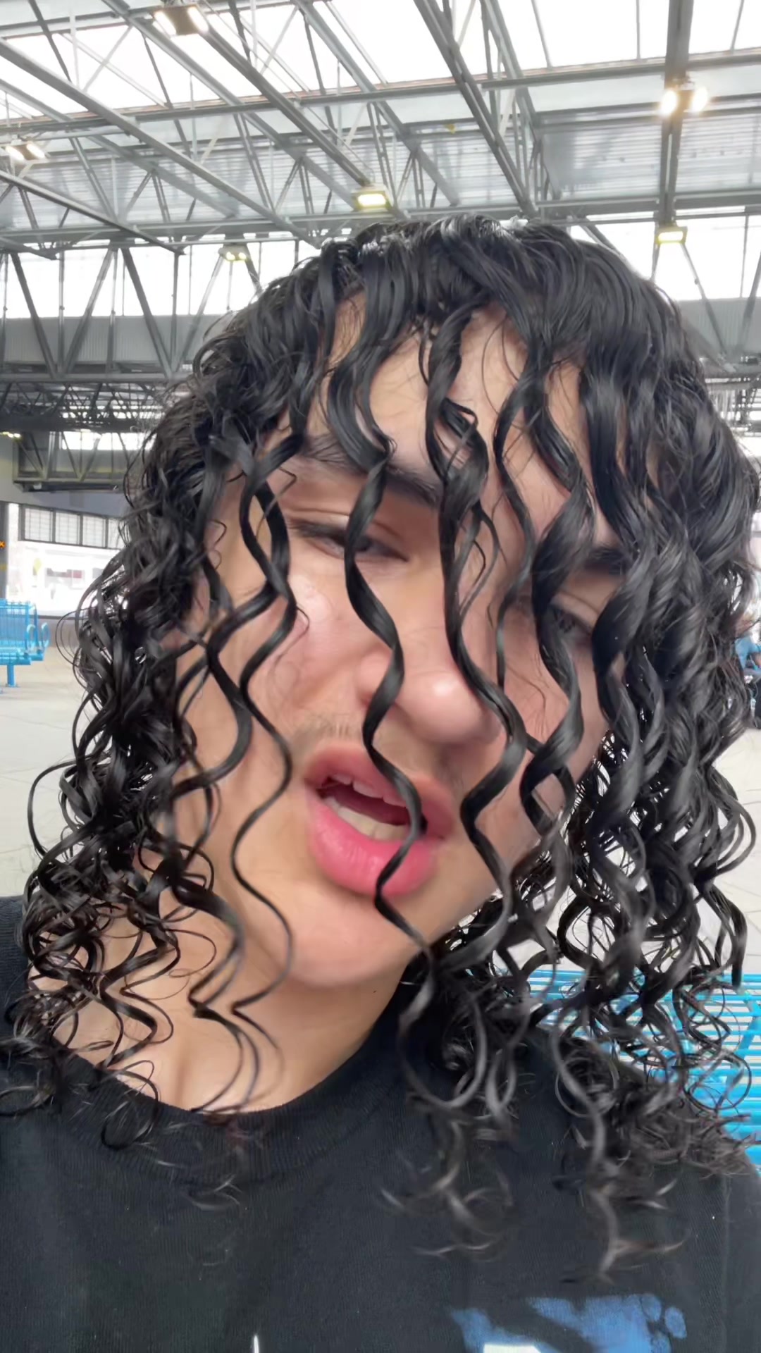 @Thraxr