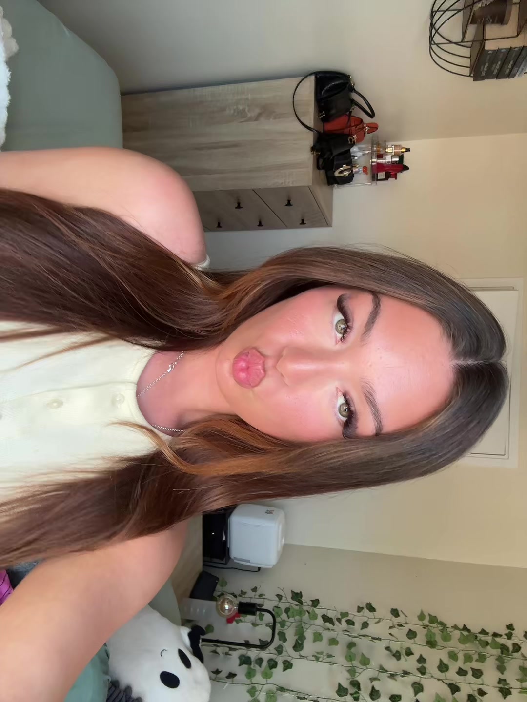 @𝐄𝐥𝐥𝐢𝐞