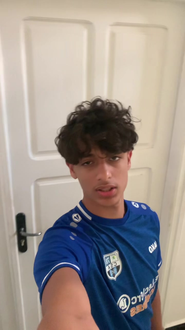 @🤠