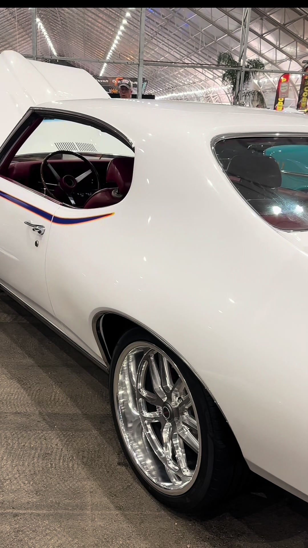 @V8 Vibes