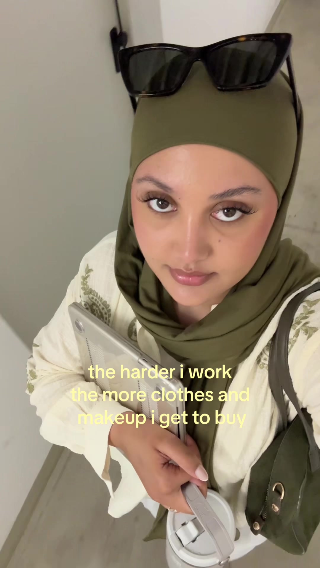 @M