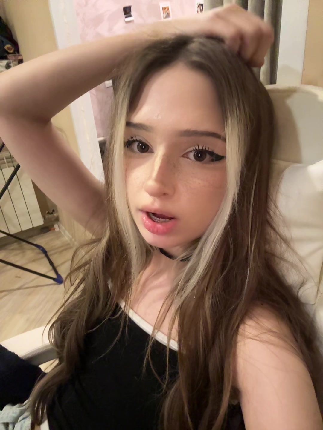 @Пчела