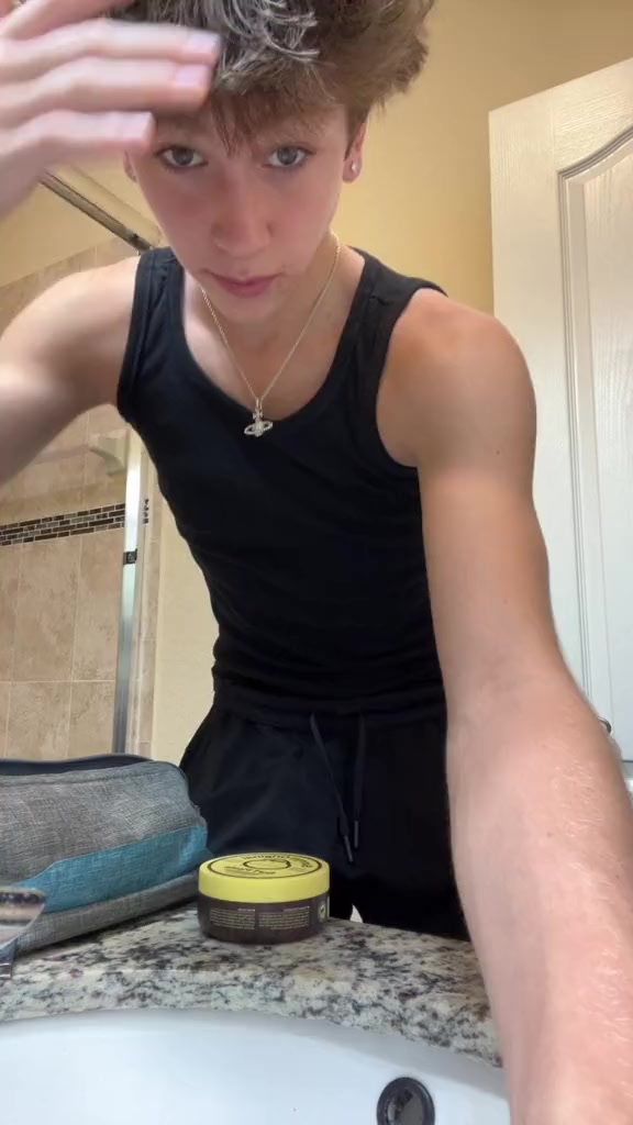 @Twinkboy