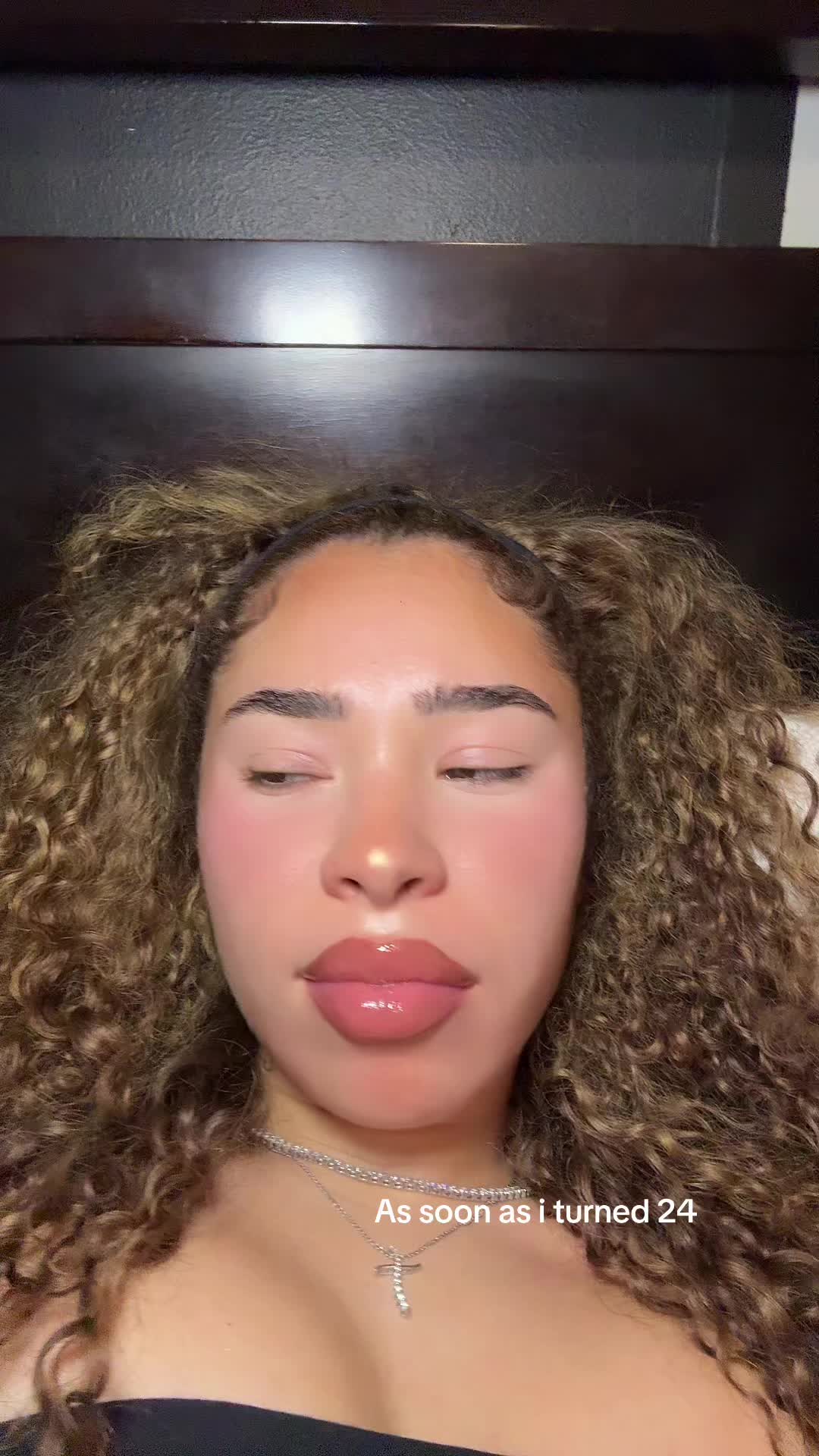 @Bella