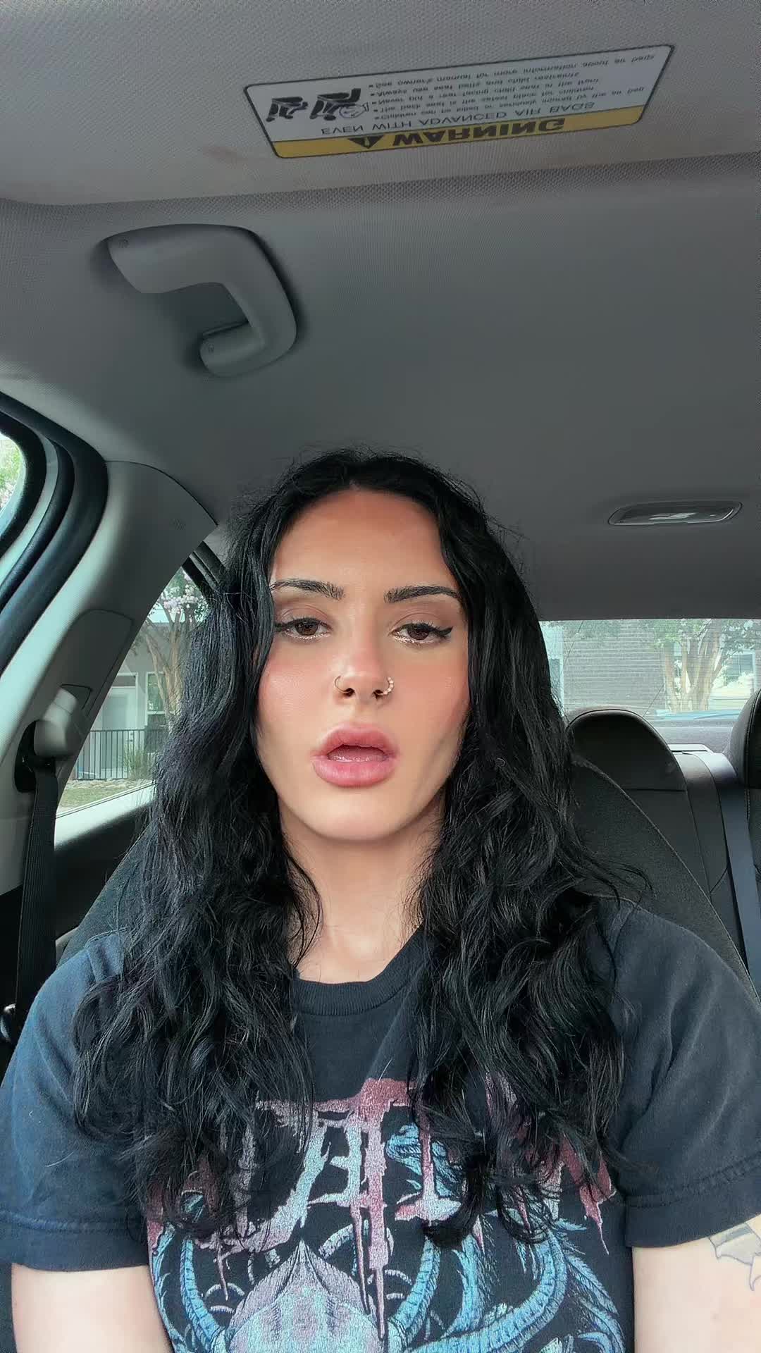 @zarinabae