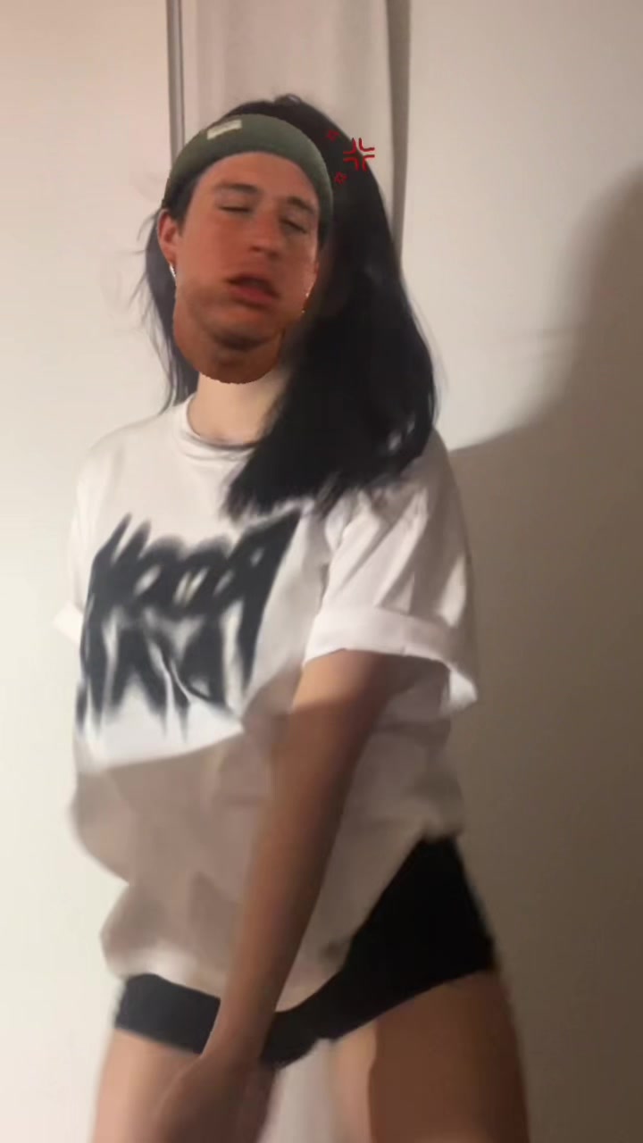 @검정소녀