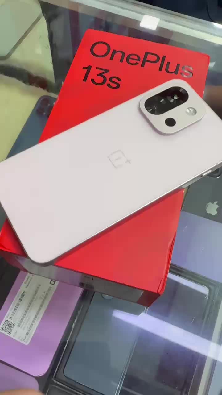 @Ali Bhai Mobile's