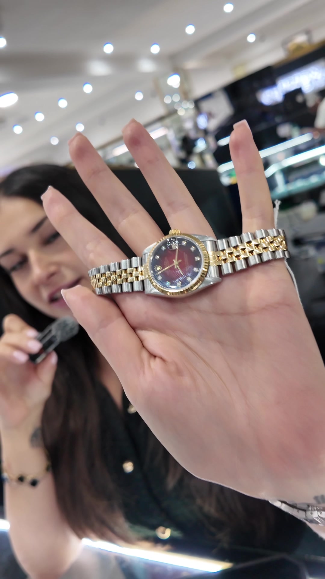@Mels | Jeweller