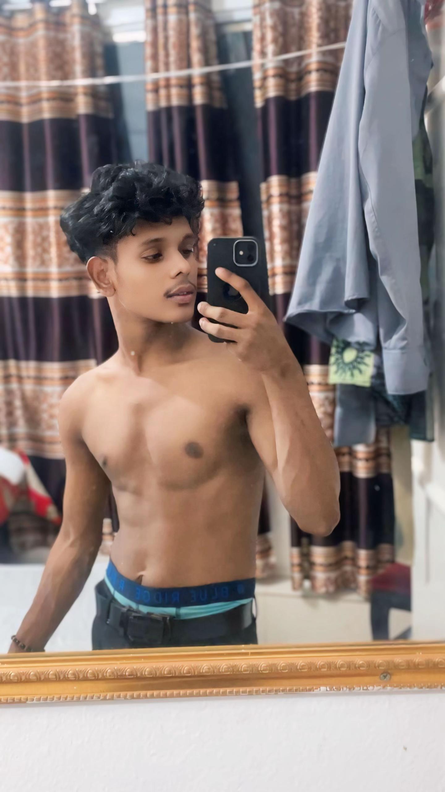 @🦋Yur’,Picchi 🥵