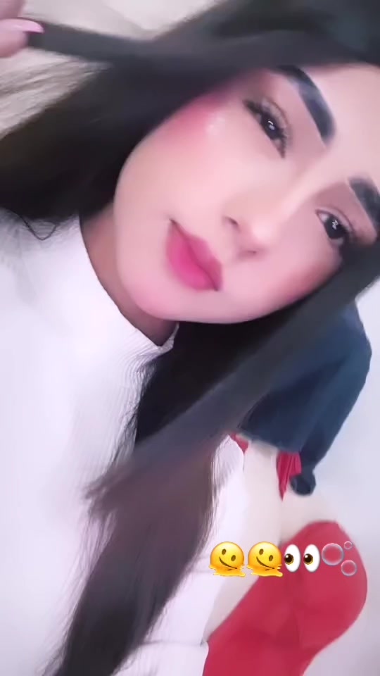 @𝒞𝒽𝒶𝓋𝒶𝓇𝓇𝒾𝒶🧚🏼&zwj;♀️🤍