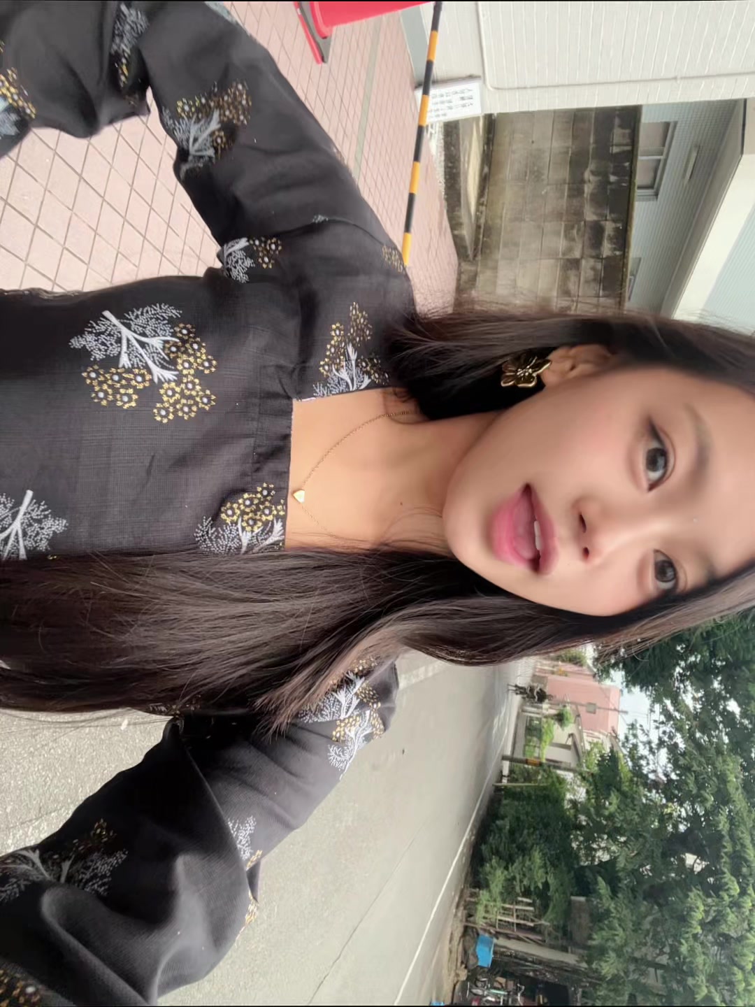 @Ashmi___magar