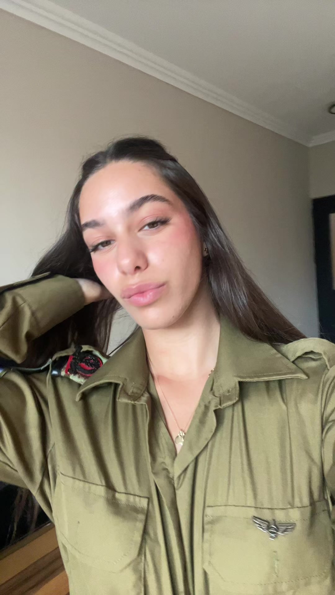 @L I A