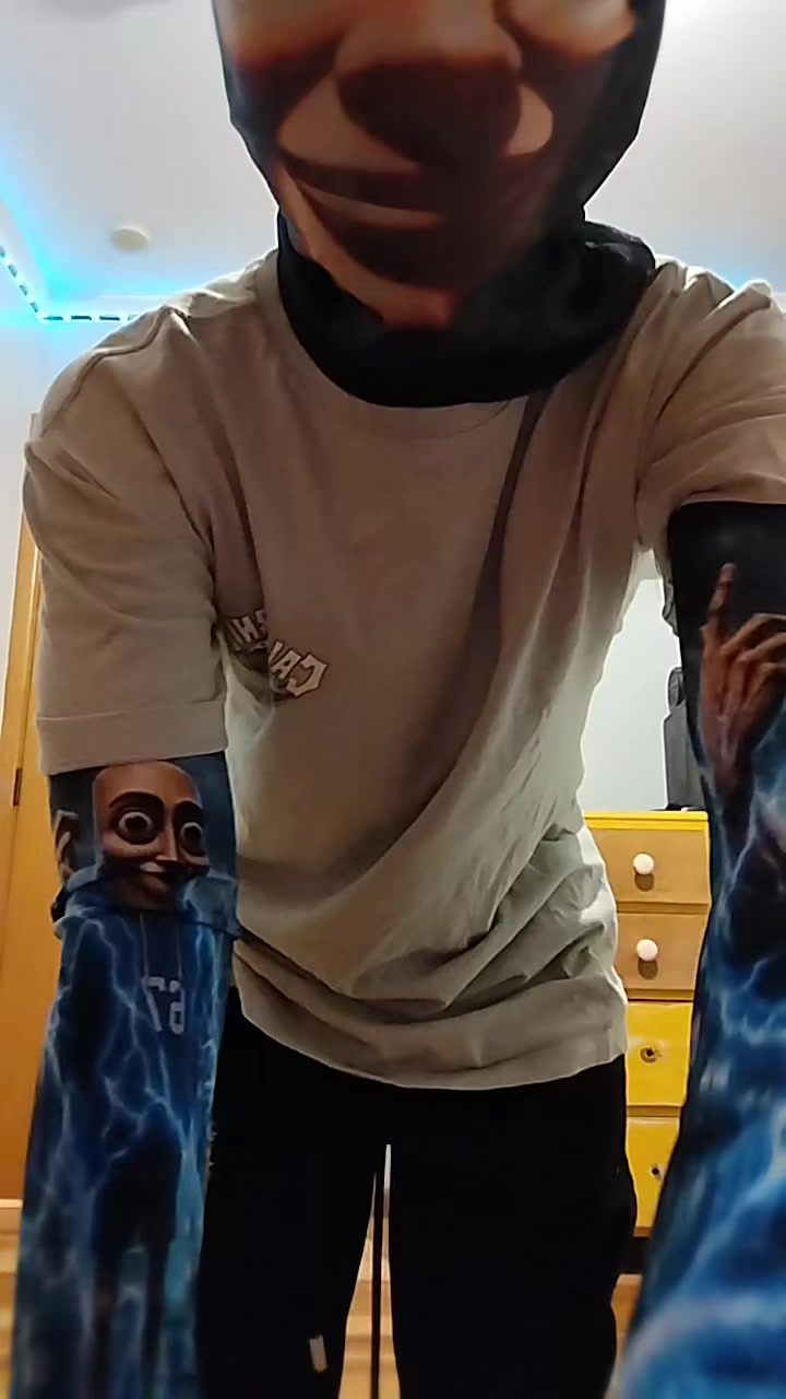 @😮&zwj;💨C😮&zwj;💨