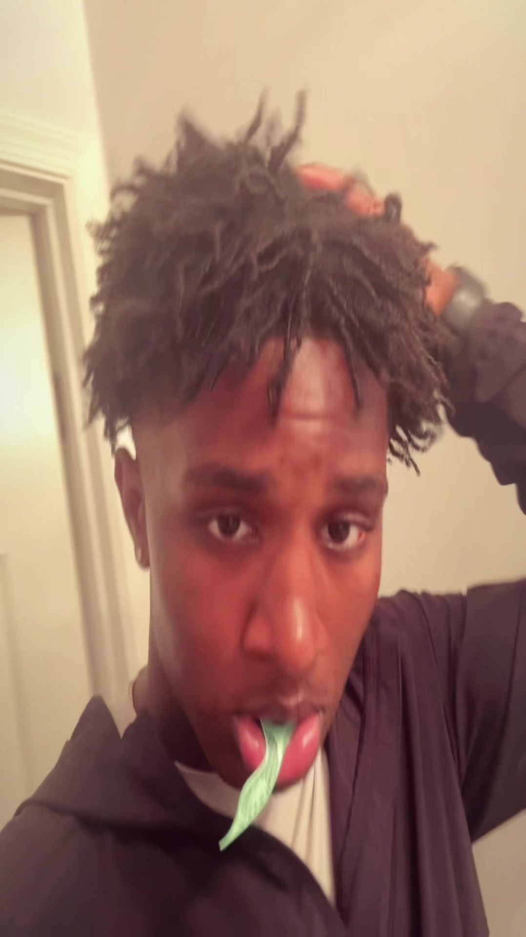 @jg