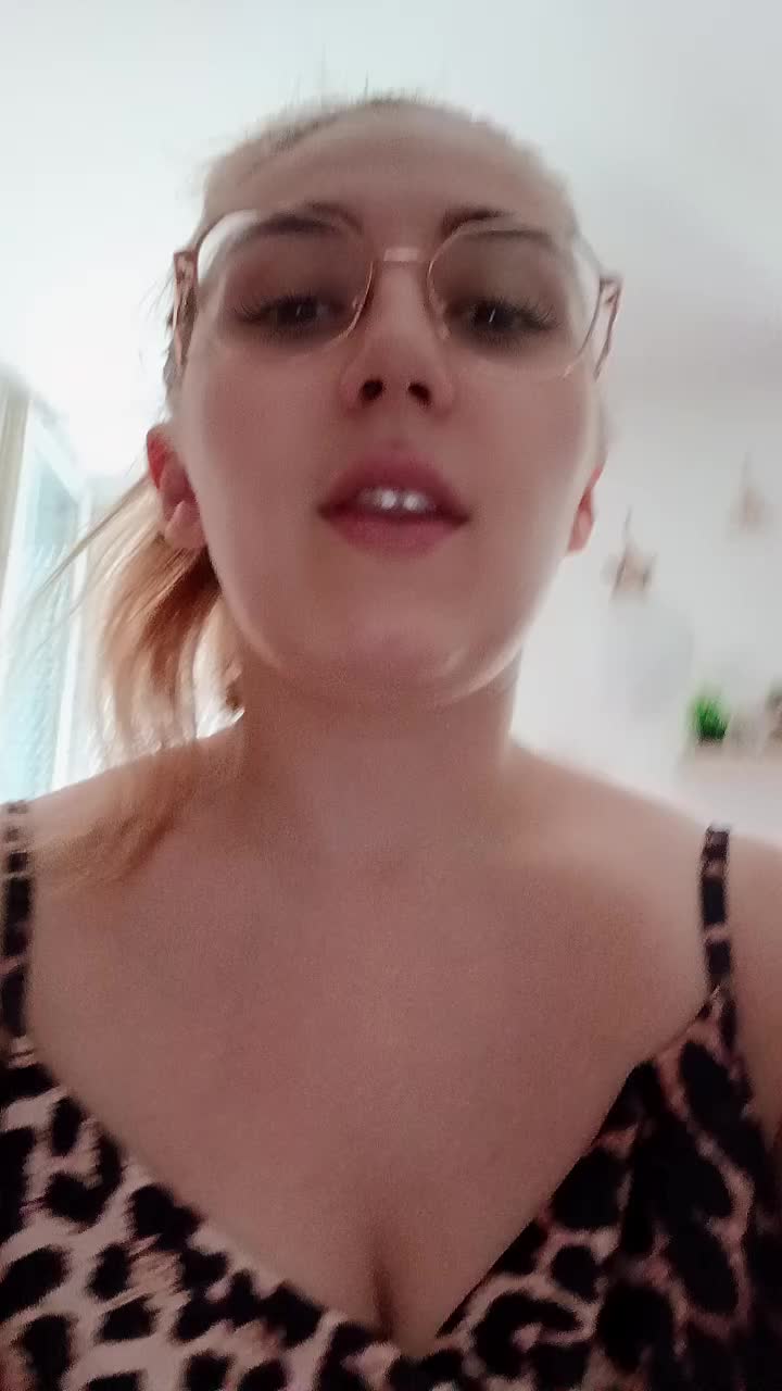 @Hello_Kelly