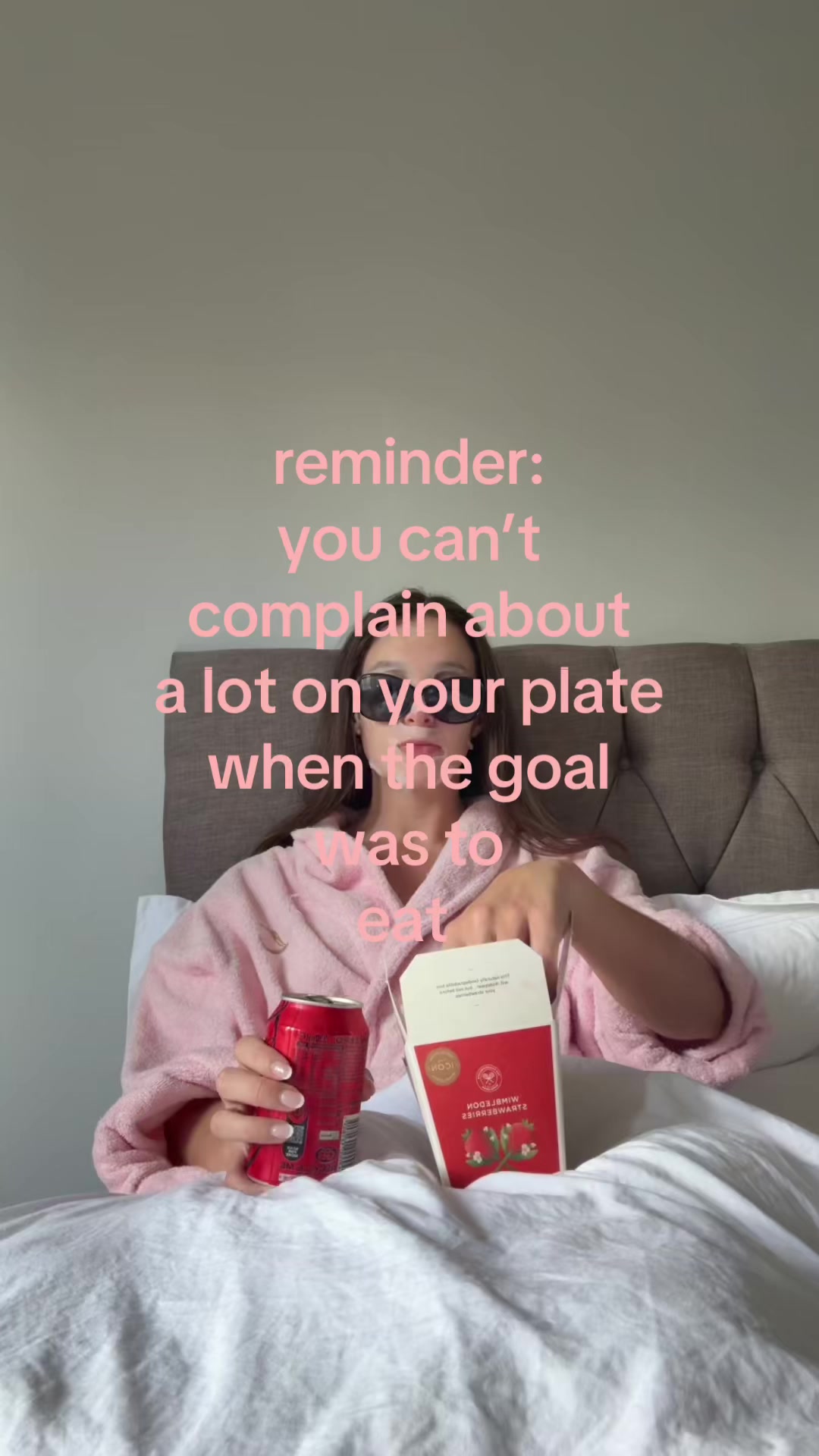@olivia manoit
