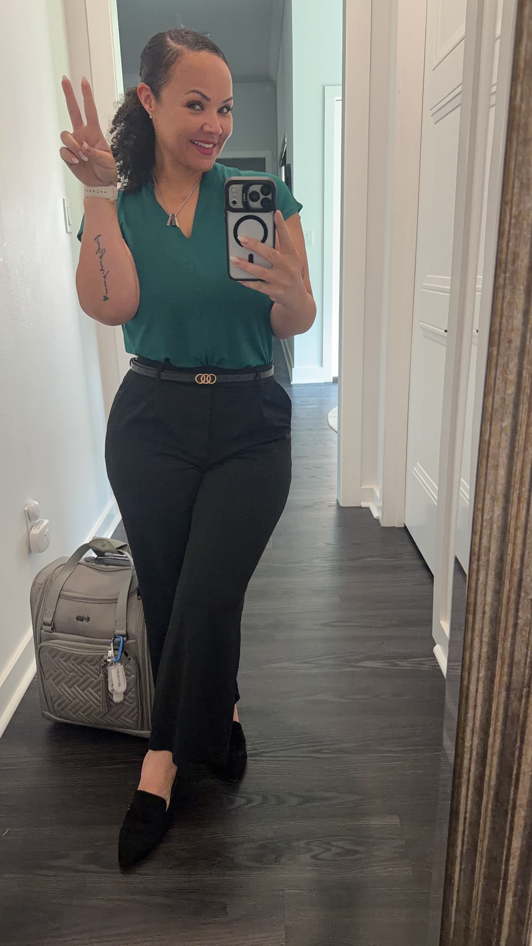 @Ms. Bella Rey
