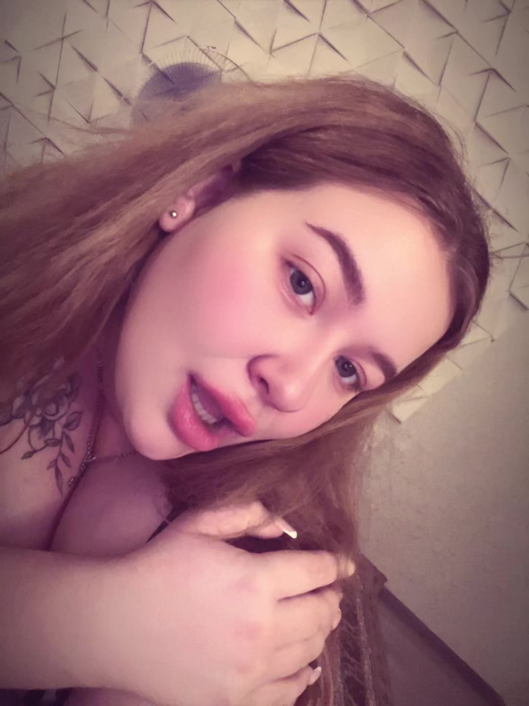 @_anii_88