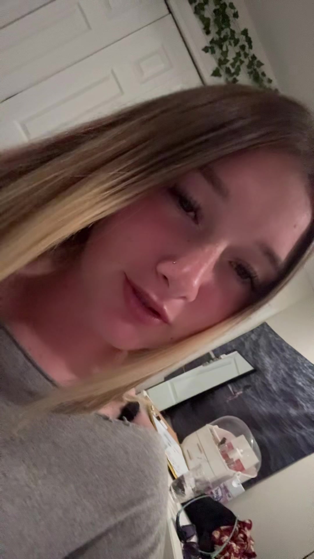 @⃟