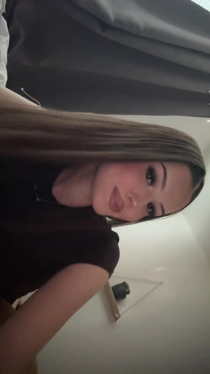 @𝐸𝓁𝒾𝓃𝓀𝒶