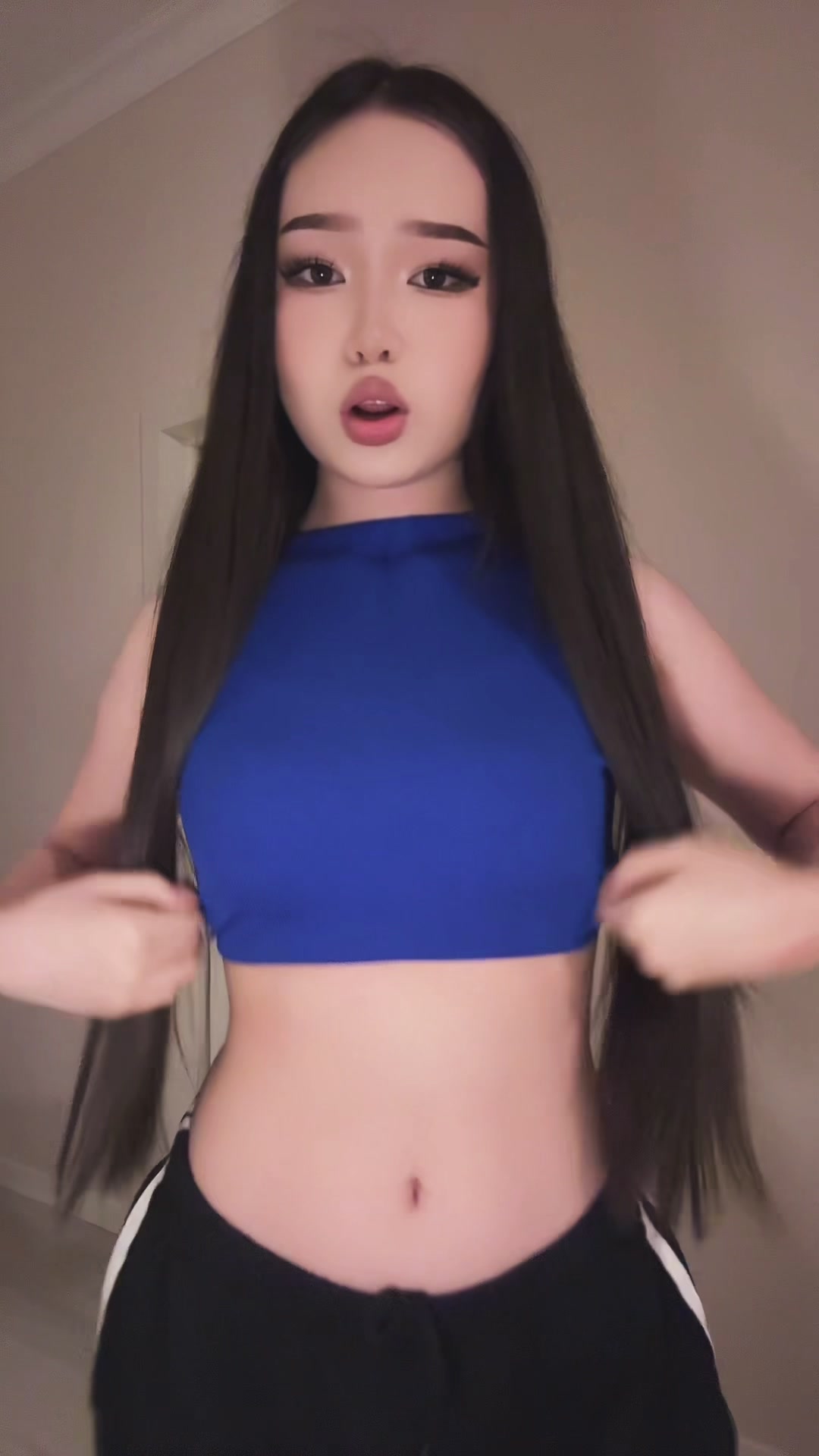@жaн