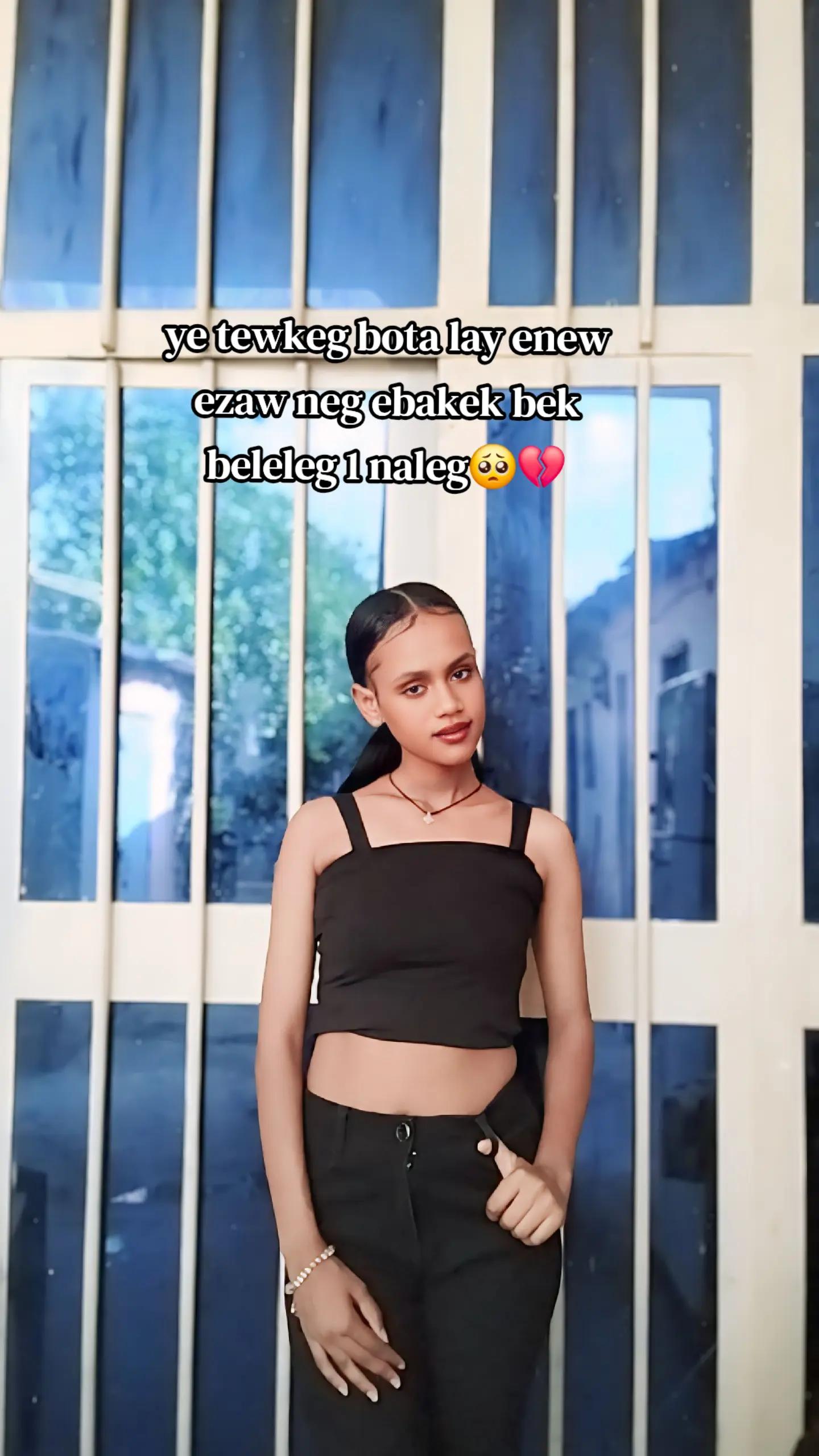 @💮𝙛𝙞𝙮𝙤𝙧𝙞𝙣𝙖...👸..