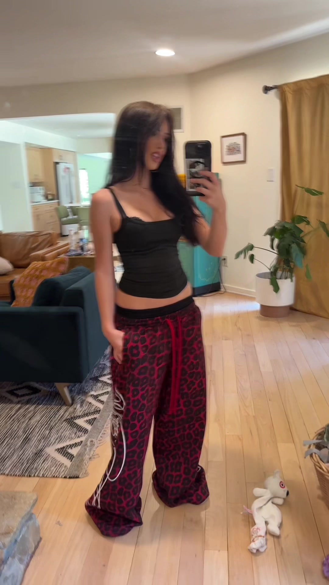 @￶