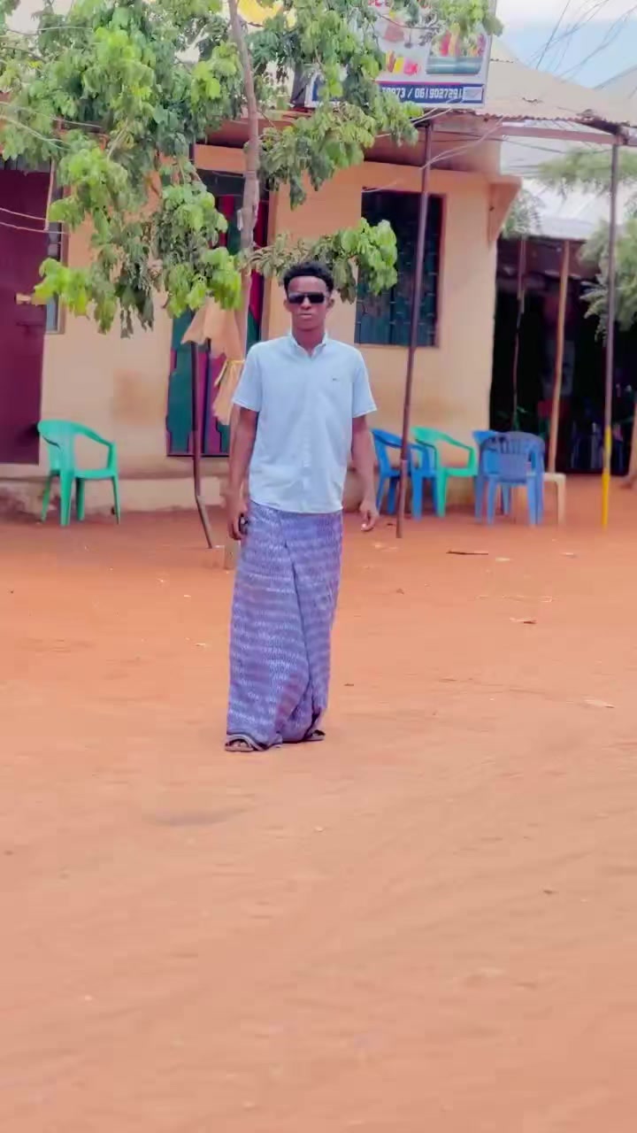 @SadaaM Daahir elmi❤️🤴
