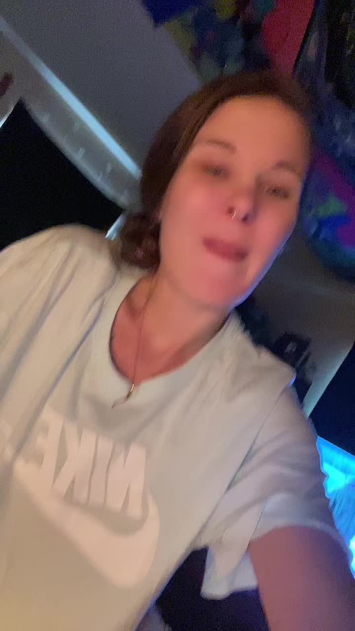@CrystalBlue93