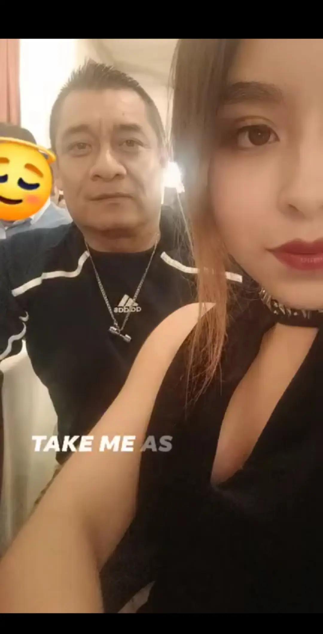 @Adriana flores 💖