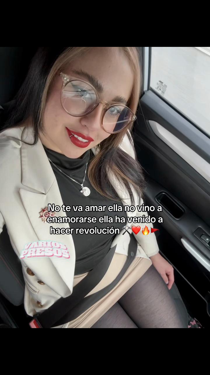 @𝑲𝒂𝒓𝒆𝒏 𝑴𝒂𝒓𝒙 ✯☭✯