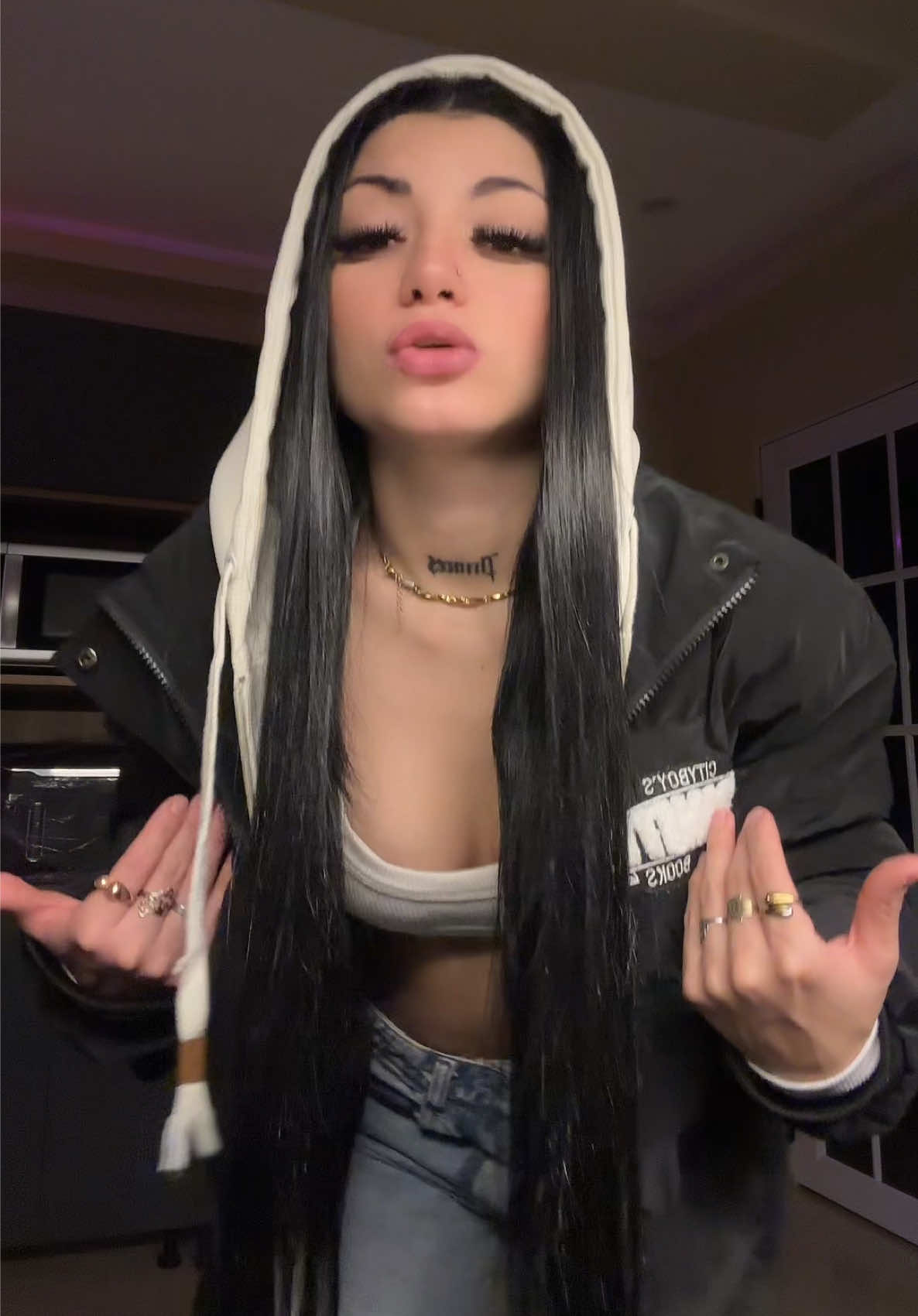 @Jazmiin💋