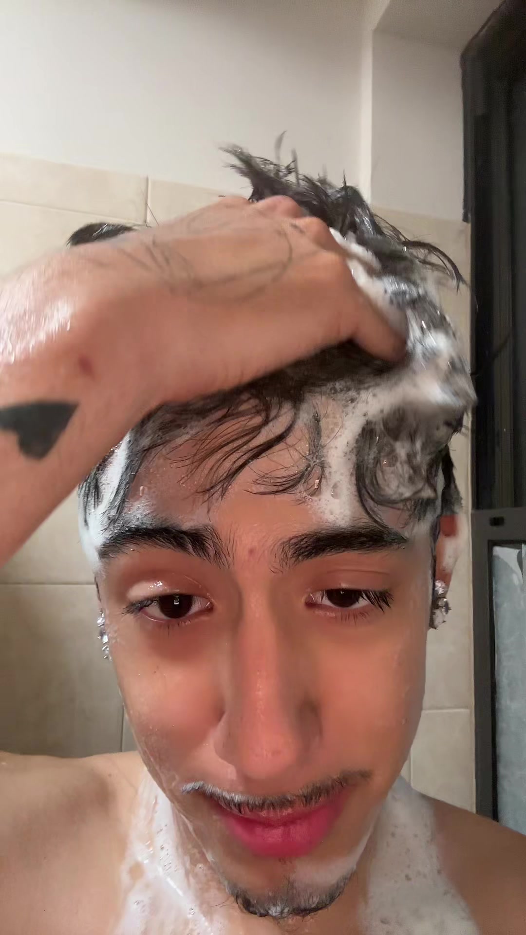 @Peearrow