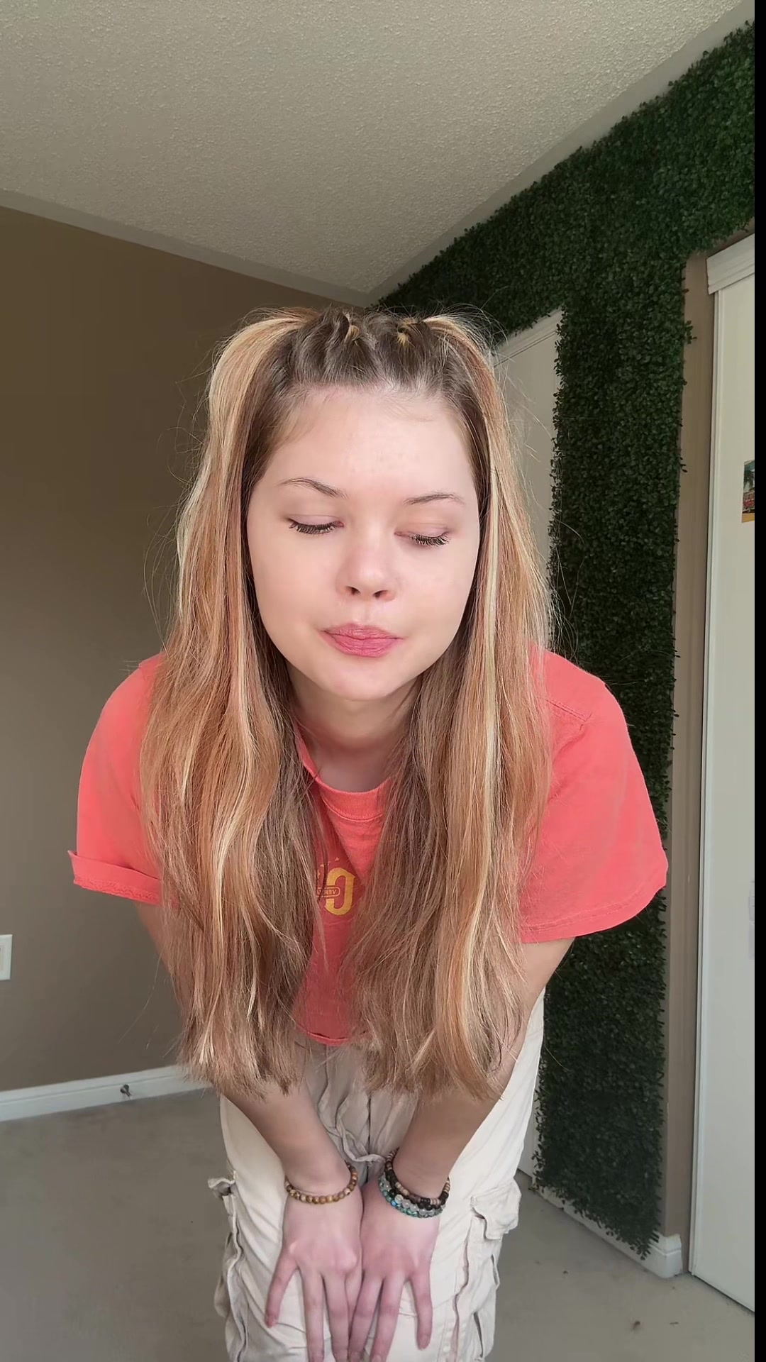 @Lacey Fox