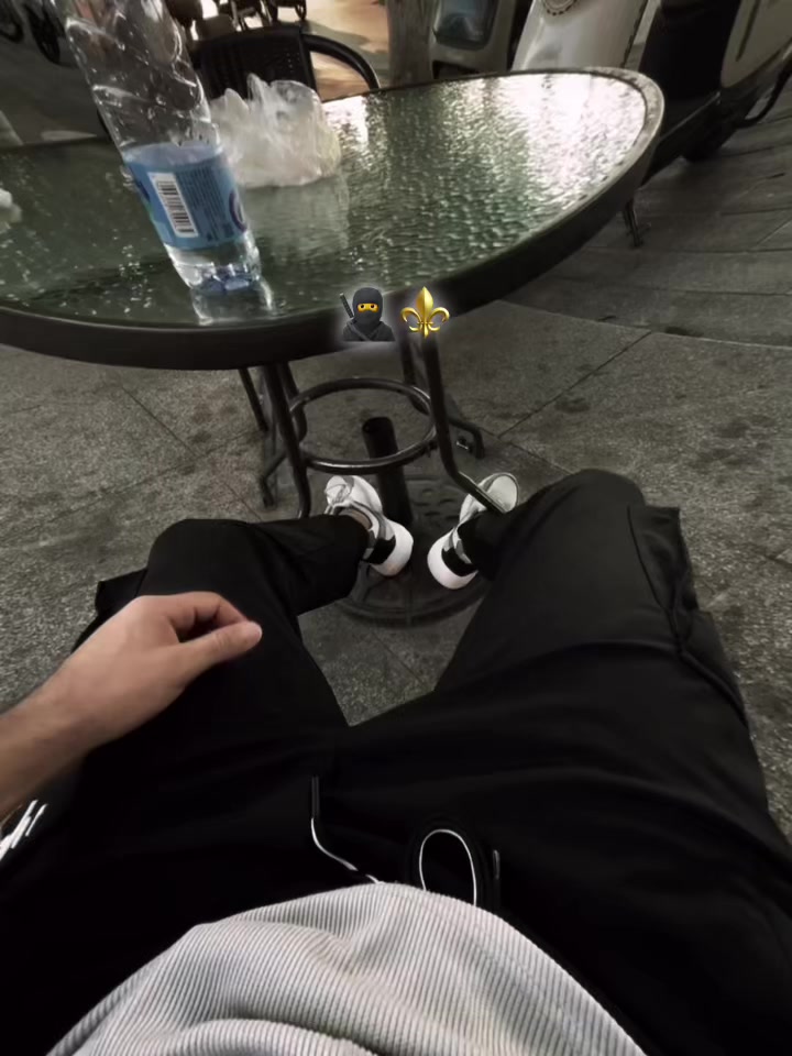@ᗰᗩ𝕝ᗩ𝕂⚜️