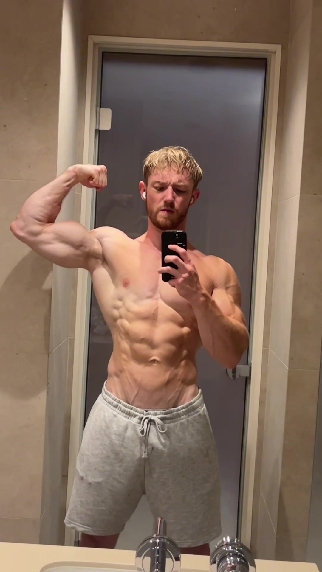 @jgamm0n