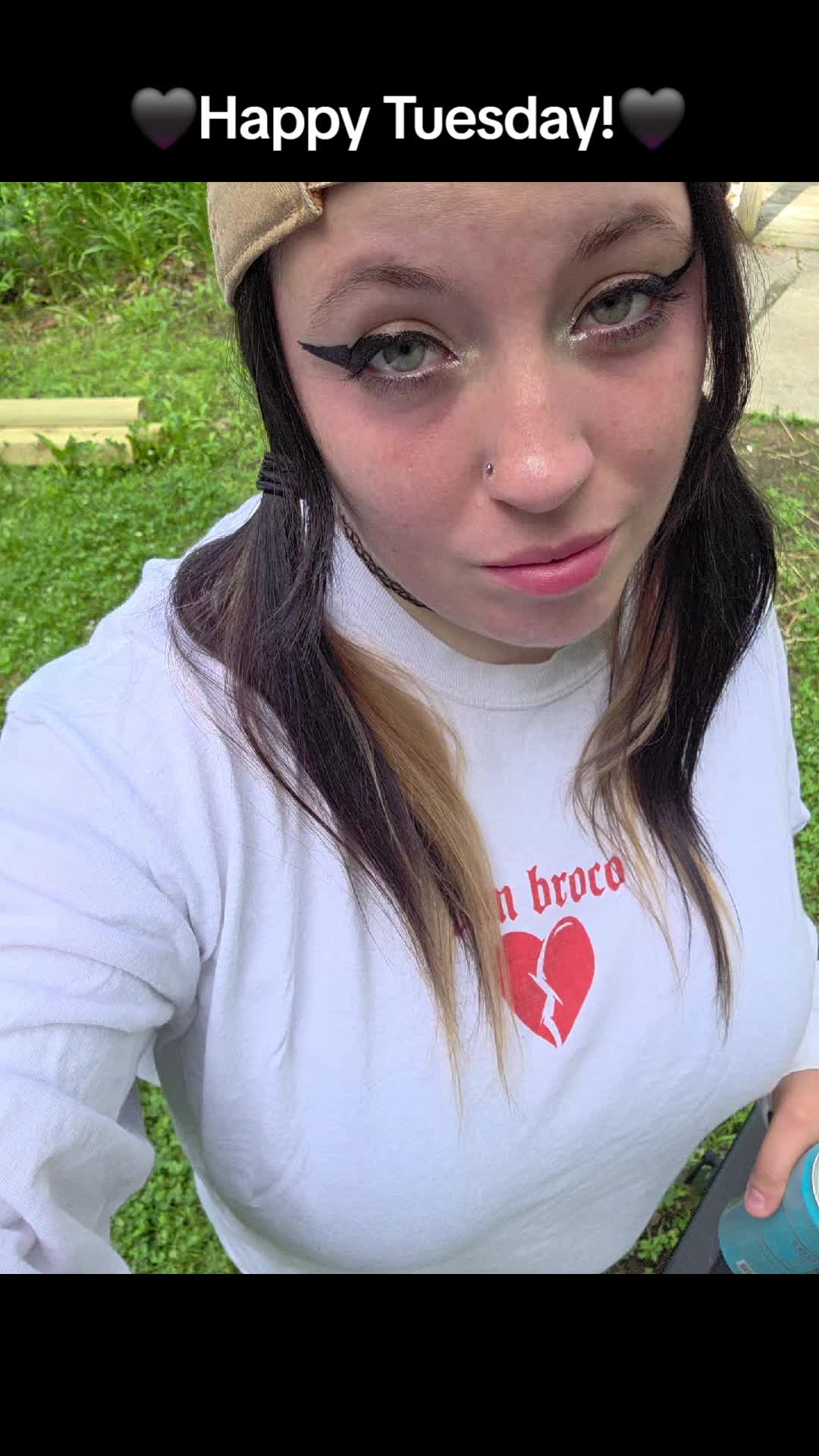 @your_local_emo_lady