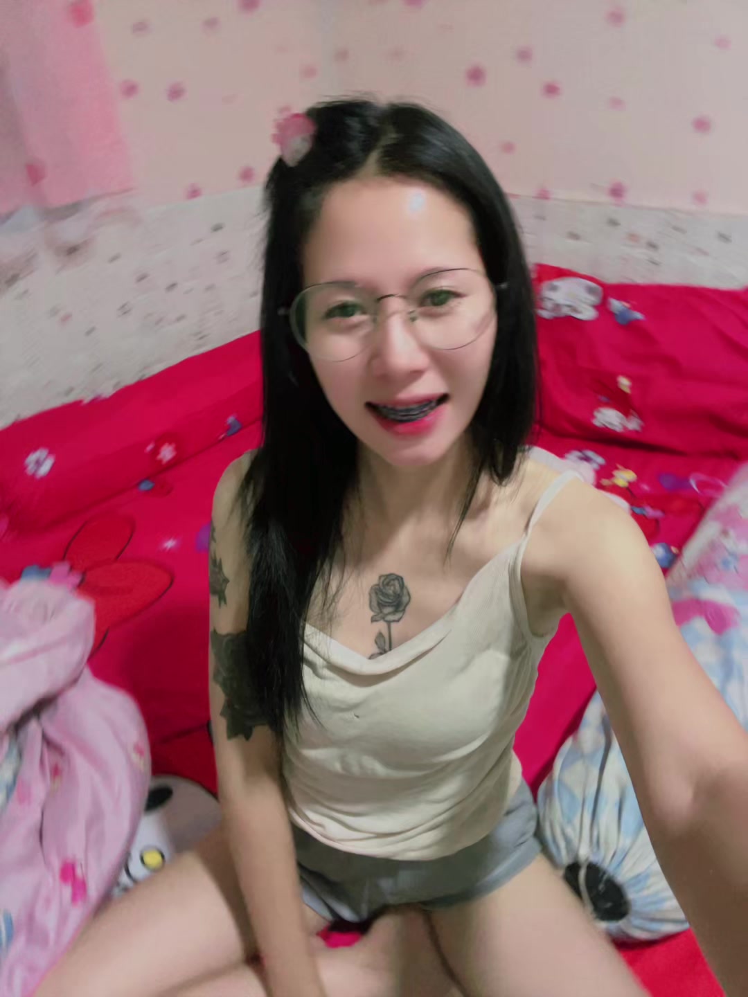 @จอย