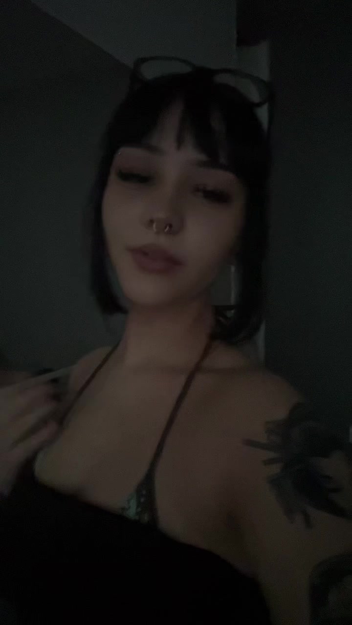 @kicsike