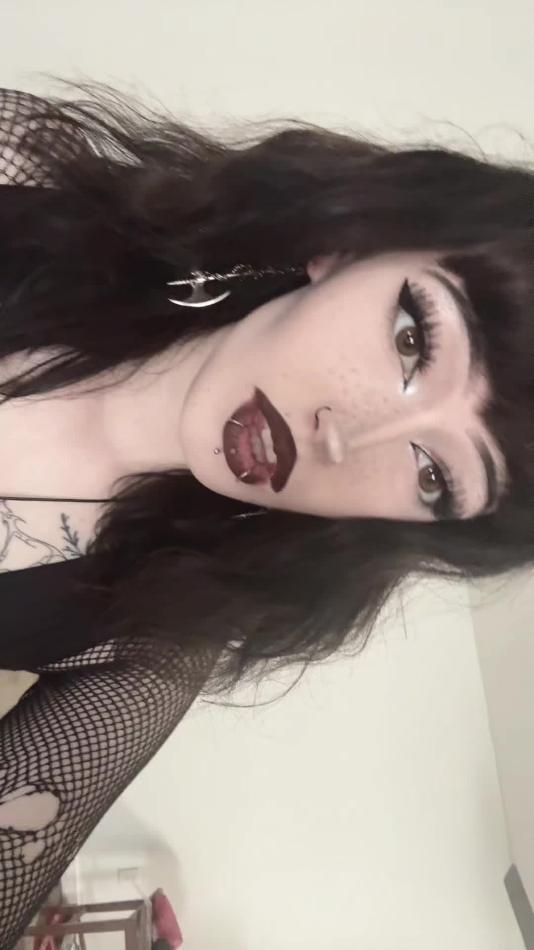 @mistressofevil004
