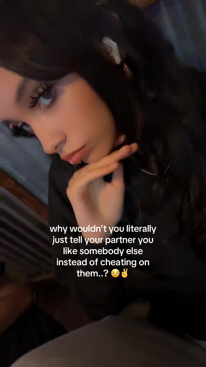 @𝓜 ౨ৎ