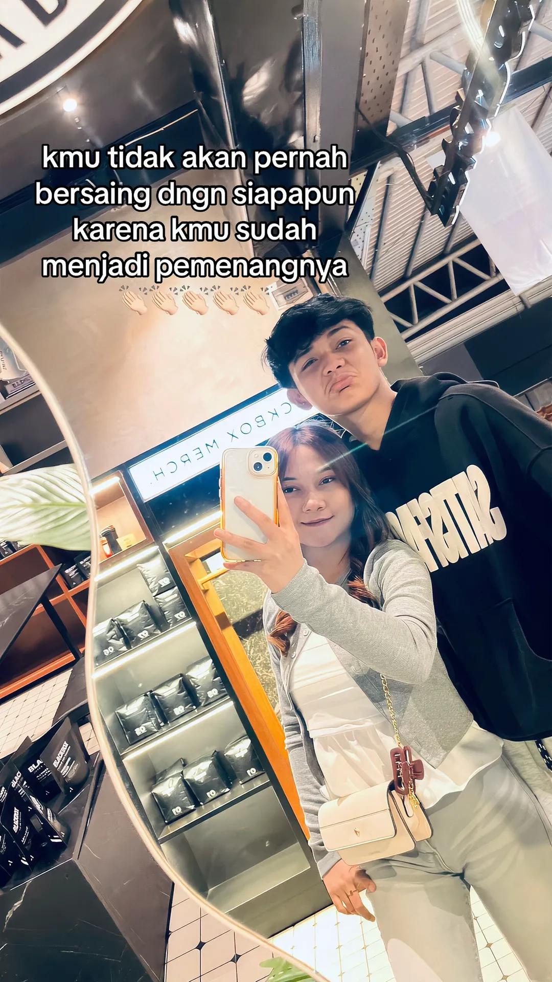 @4𝐅𝐈𝐐.