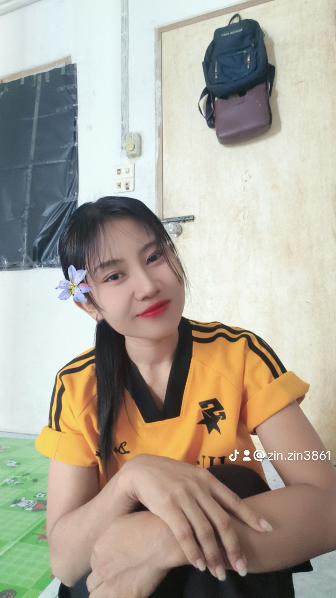 @🌼Ž&icirc;&ntilde;ž&icirc;&ntilde;🌼ဓနုဖြူသူလေးပါ🌻💚